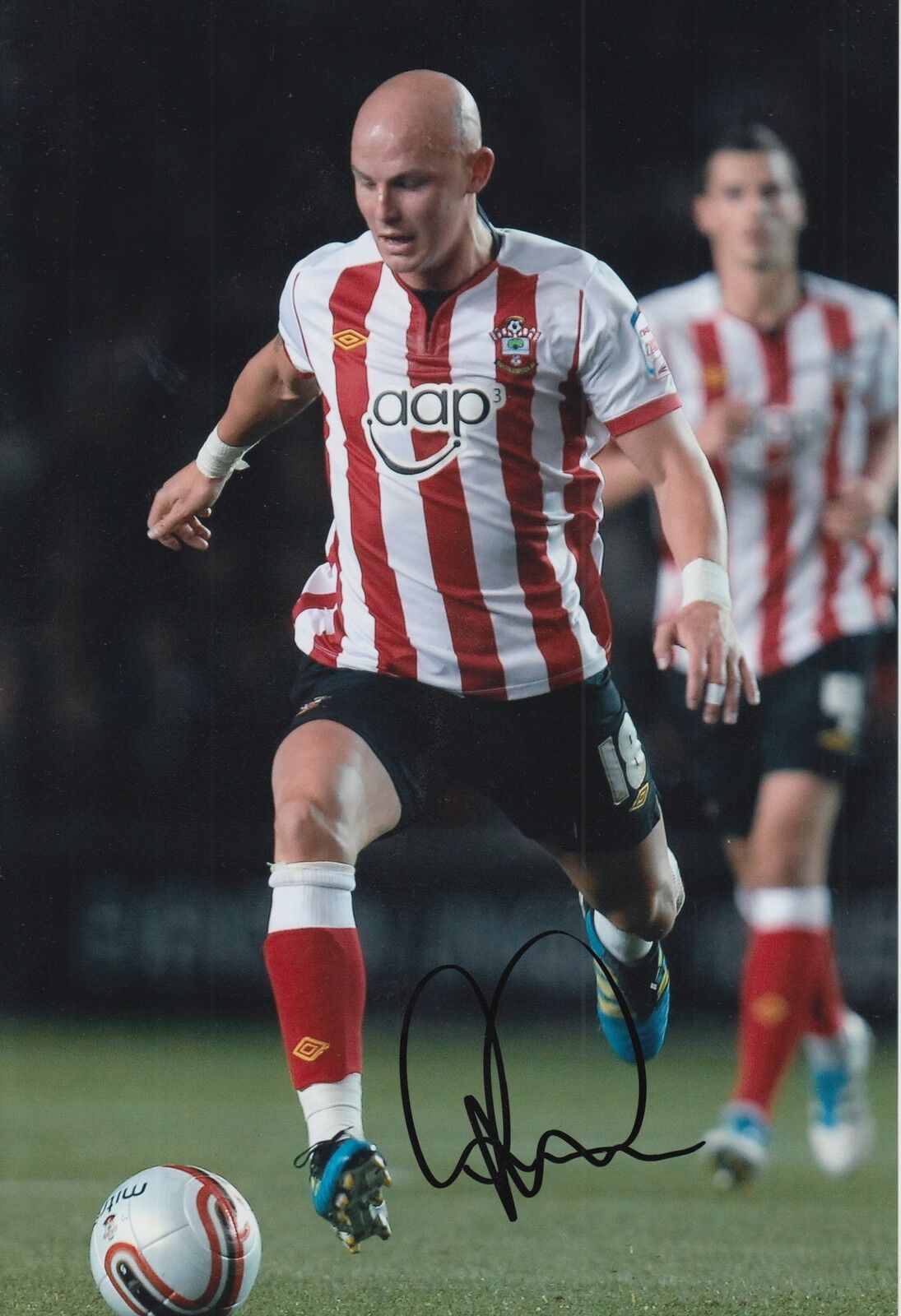 SOUTHAMPTON HAND SIGNED RICHARD CHAPLOW 12X8 Photo Poster painting 2.