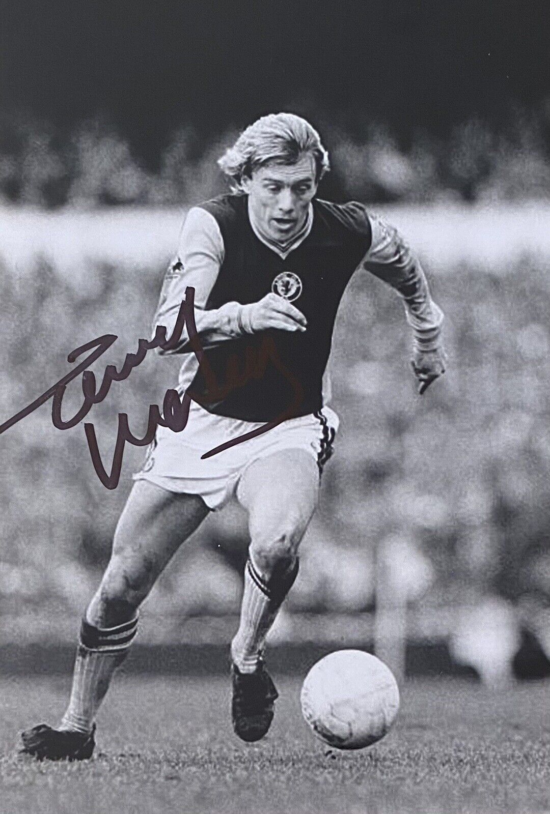 Tony Morley Genuine Hand Signed 6X4 Aston Villa Photo Poster painting 2