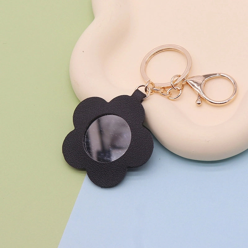 Minimalist Flower Pu Leather Women’s Keychain