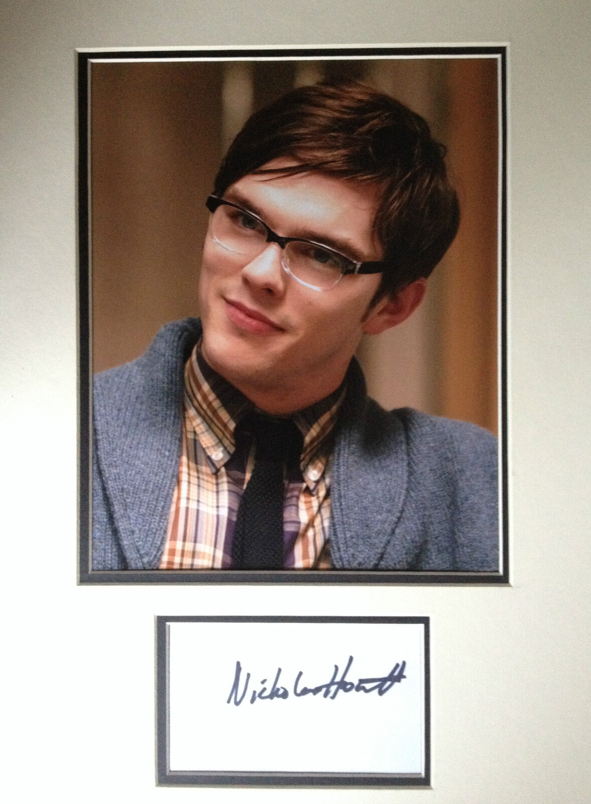 NICHOLAS HOULT - X-MEN 3 ACTOR - STUNNING SIGNED COLOUR Photo Poster painting DISPLAY