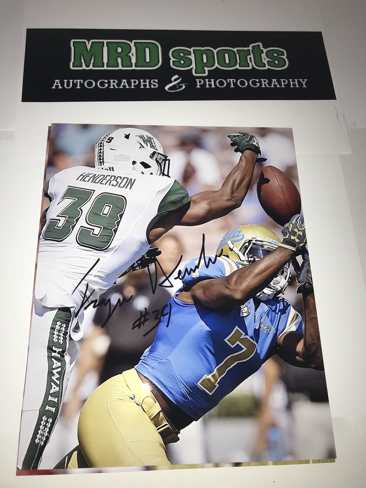 Trayvon Henderson Hawaii signed autographed 8x10 football Photo Poster painting F