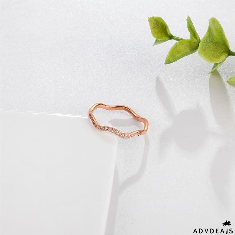Personalized Irregular Curved Edge Rose Gold Ring