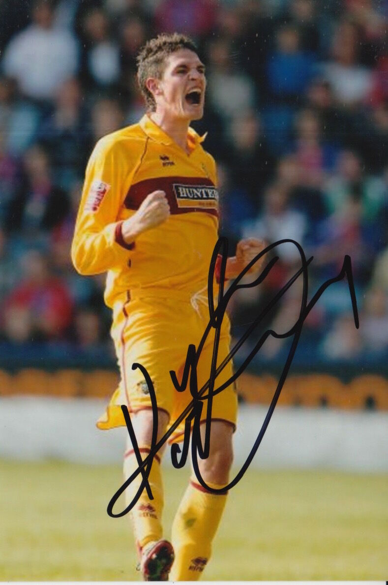 BURNLEY HAND SIGNED KYLE LAFFERTY 6X4 Photo Poster painting.