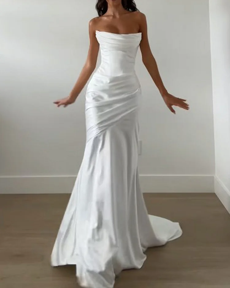 Elegant sleeveless waist solid color dress