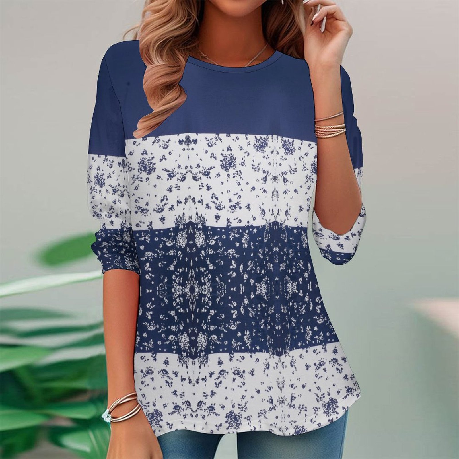 Women Long Sleeve V-neck Graphic Floral Printed Top