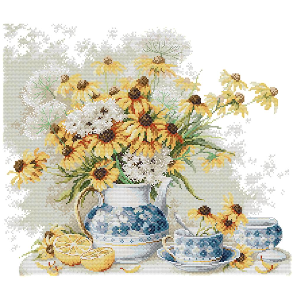 

Daisies Porcelain - 14CT Stamped Cross Stitch - 48*43cm, 501 Original