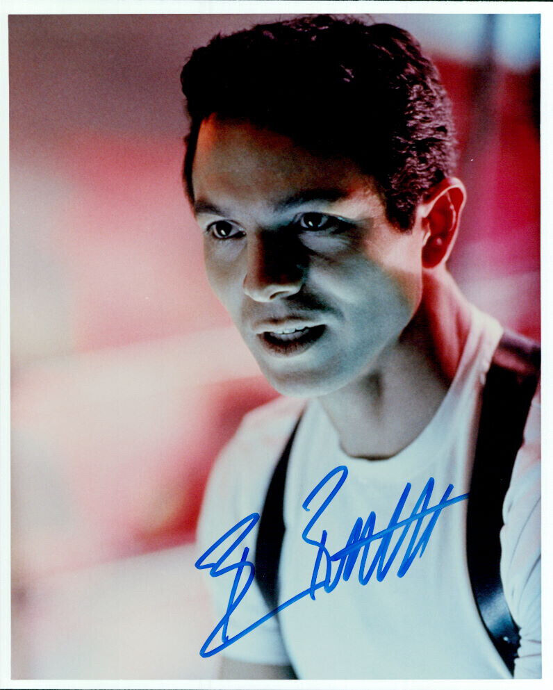 Benjamin Bratt (Law & Order) signed authentic 8x10 Photo Poster painting COA