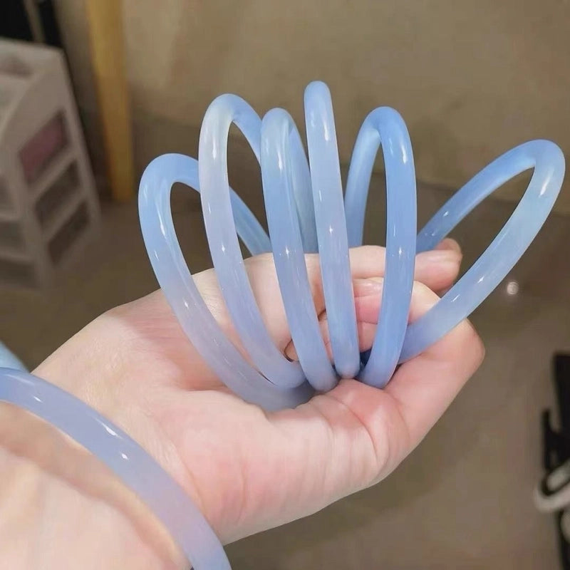 Natural Agate Chalcedony Ladies Ice-like Sky Blue Jade Bracele