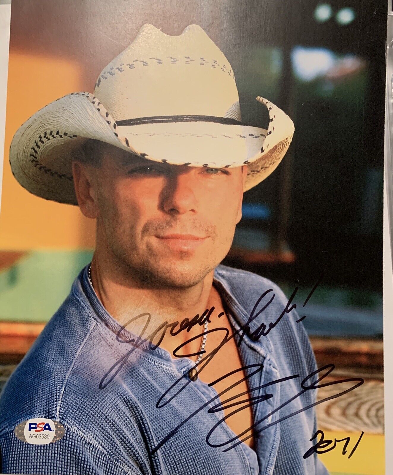 kenny chesney signed 8x10 Photo Poster painting Pic Cardstock