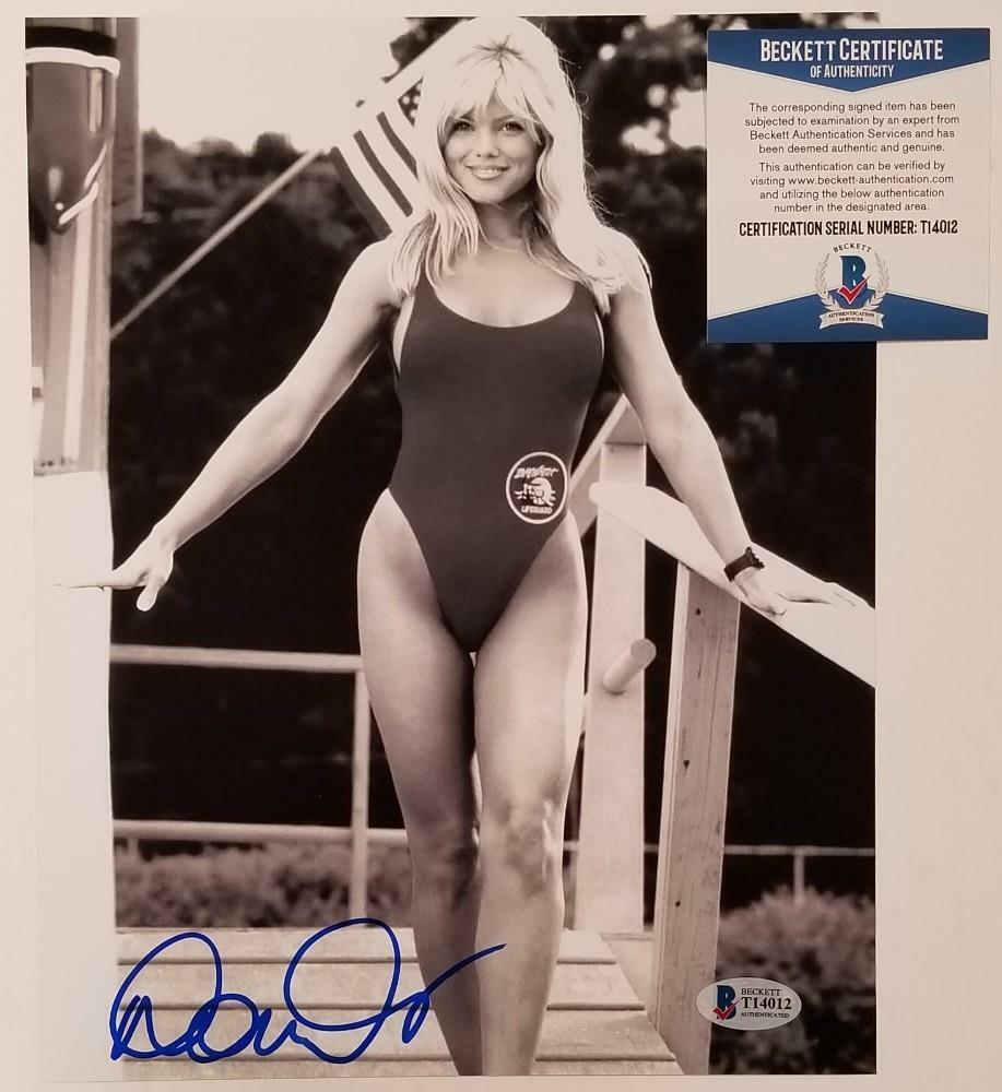 Donna D'errico autograph signed Baywatch 8x10 Photo Poster painting #4 TV Actress Model~ BAS COA