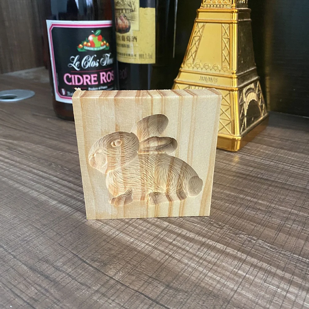 Purexcellent&trade; Cute rabbit pattern wooden cookie cutter