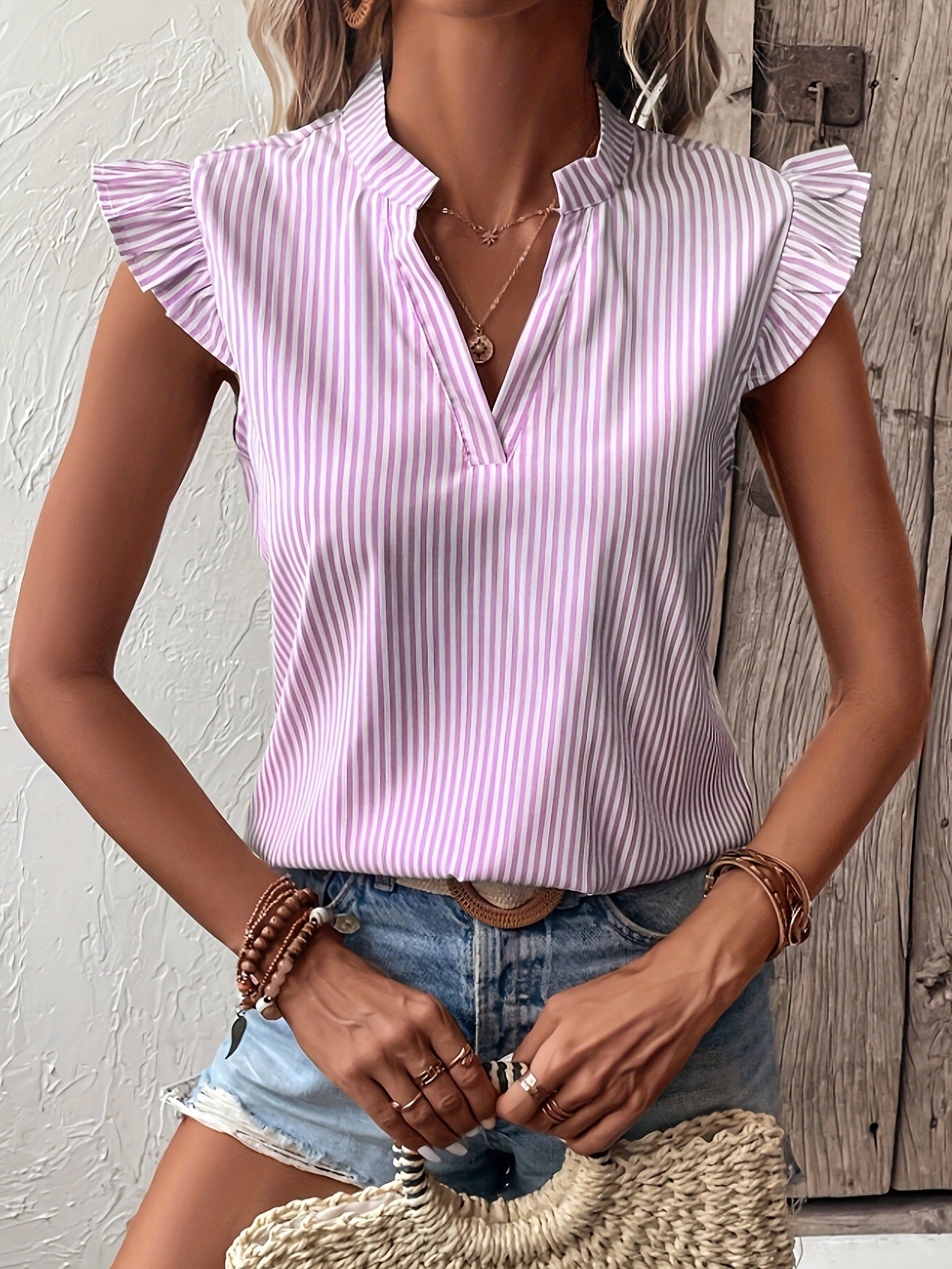 Women's Short Sleeve V-neck Striped Printed Tops