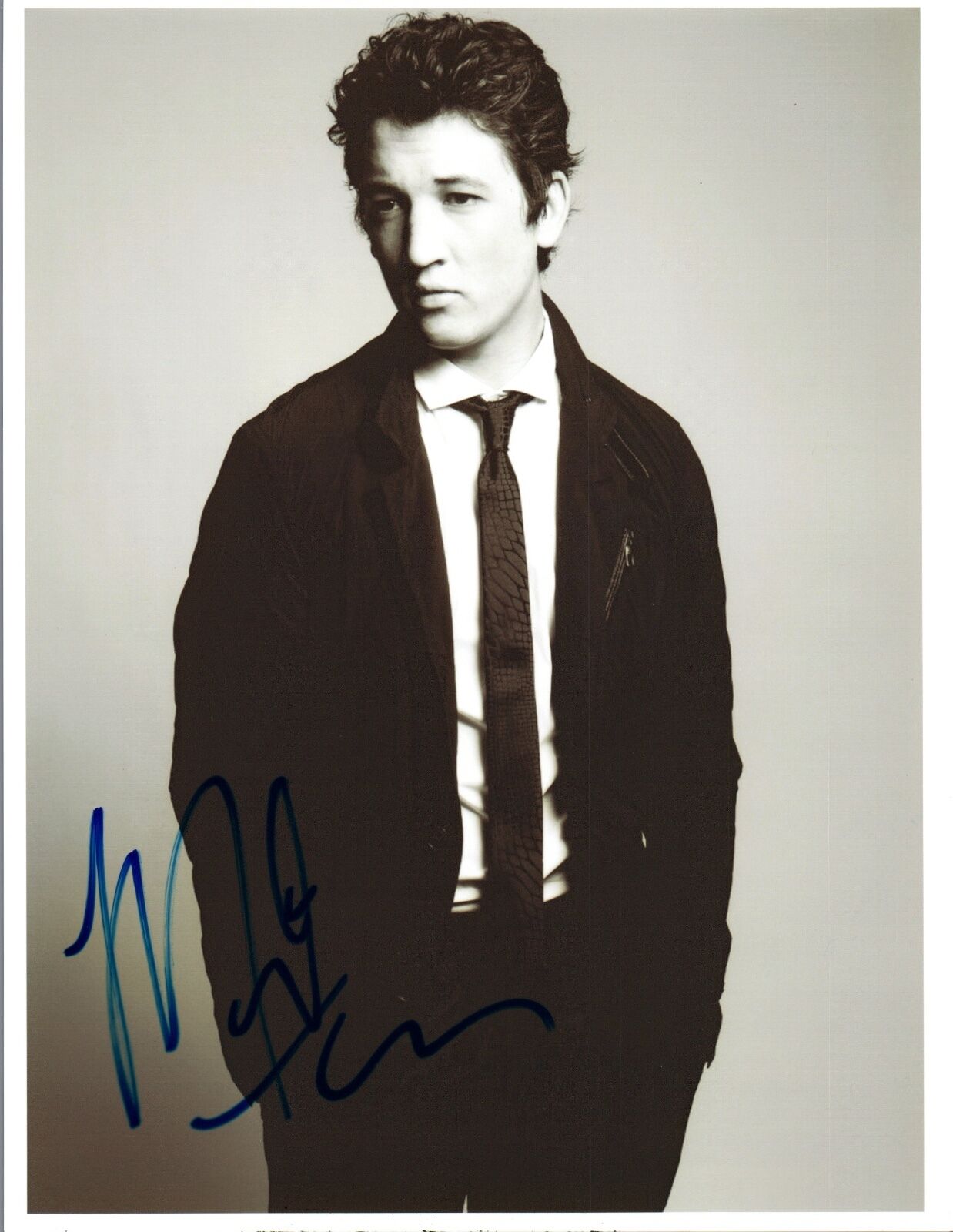 Miles Teller Signed Autograph 8x10 Photo Poster painting Whiplash War Dogs Fantastic Four COA VD