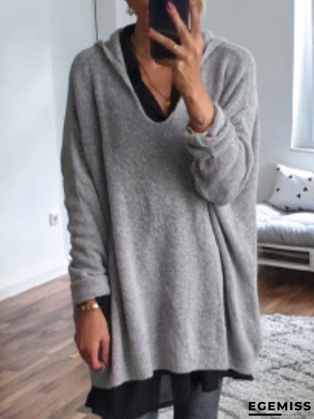 Women Solid Color Wool Blend V Neck Shift Pullover Sweater | EGEMISS