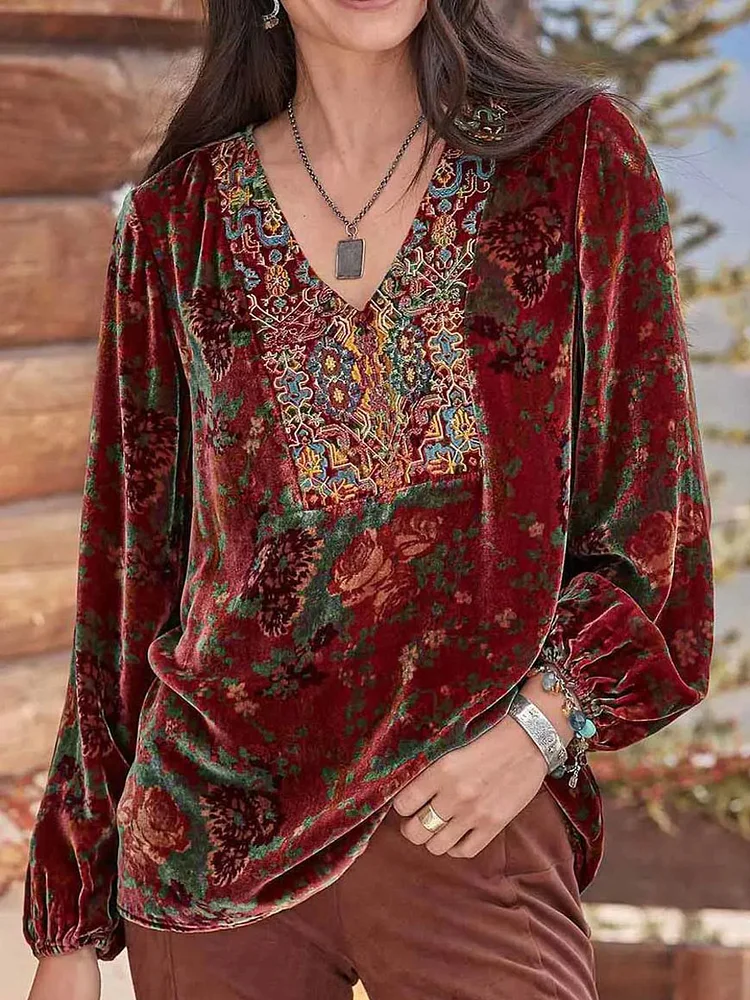 V-neck Casual Loose Embroidered Long-sleeved T-shirt