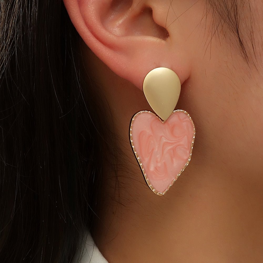 Women's Fashion Trend Alloy Geometric Heart Shaped Pendant Earrings