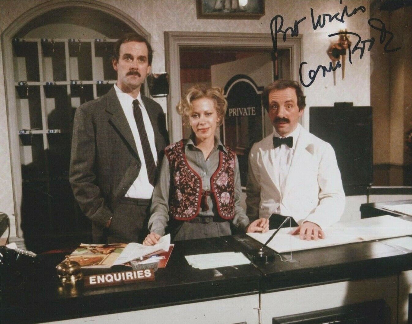 Connie Booth **HAND SIGNED** 8x10 Photo Poster painting ~ Fawlty Towers ~ AUTOGRAPH