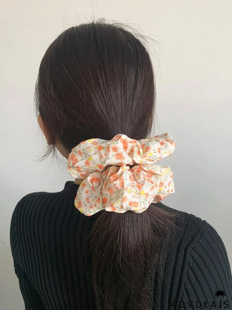 Ditsy Floral Print Scrunchie