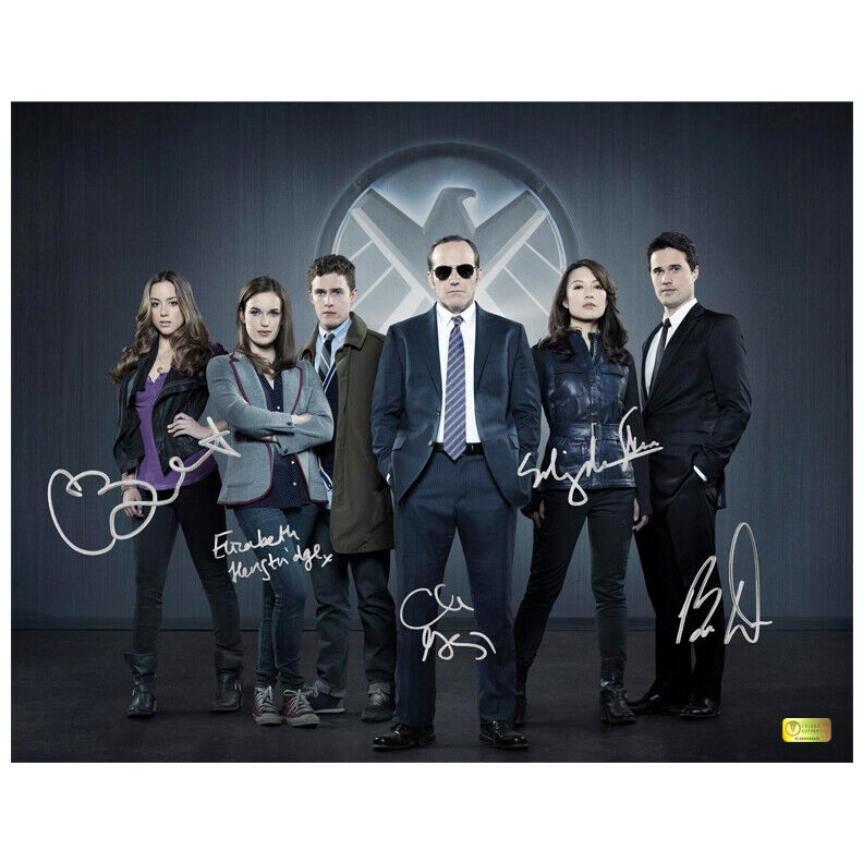 Clark Gregg Chloe Bennet Agents of S.H.I.E.L.D Cast Autographed 11x14 Photo Poster painting