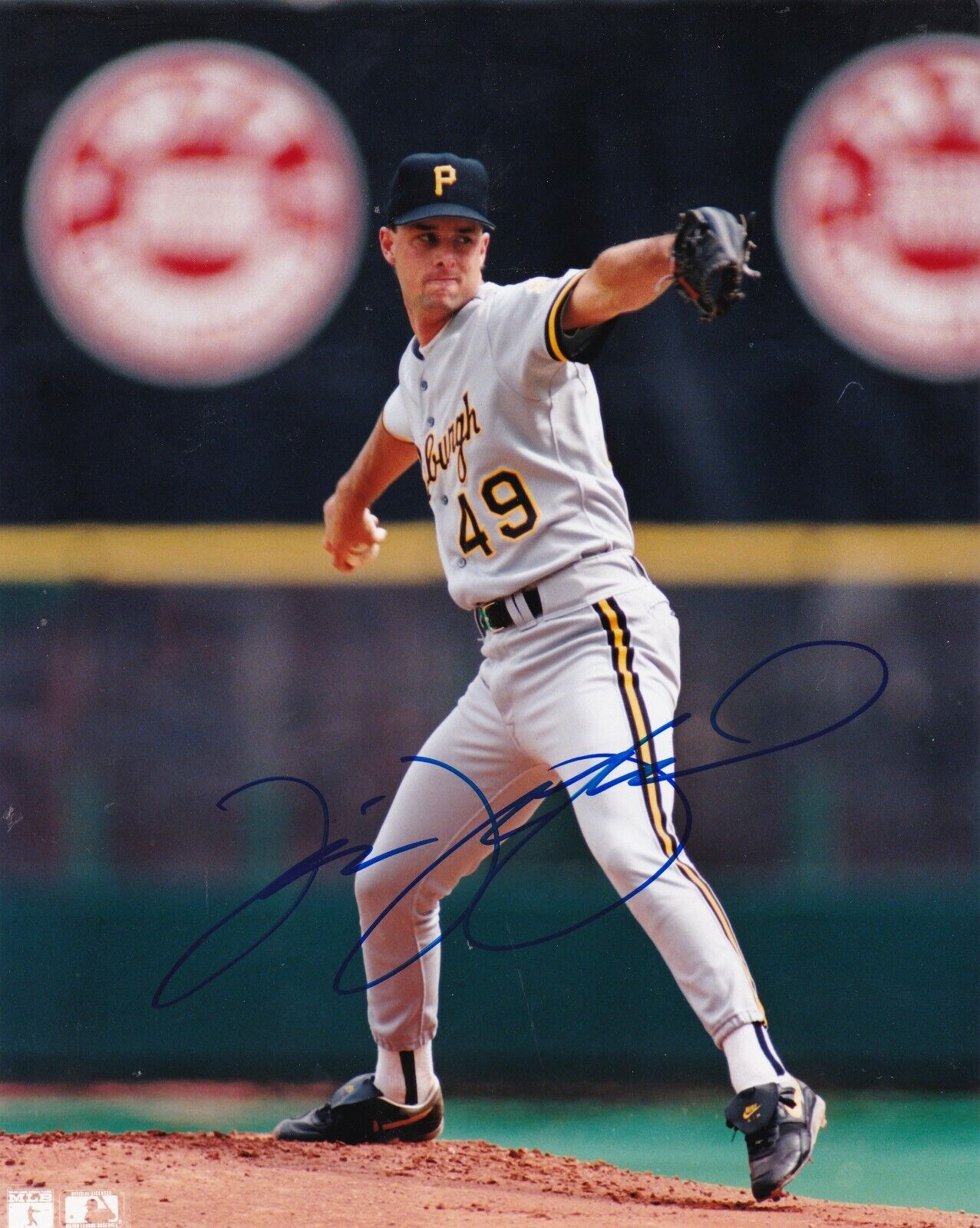 TIM WAKEFIELD PITTSBURGH PIRATES ACTION SIGNED 8x10