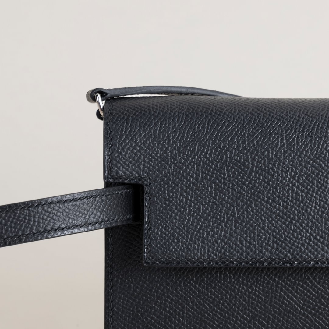 Kelly to go Epsom 89 Noir PHW