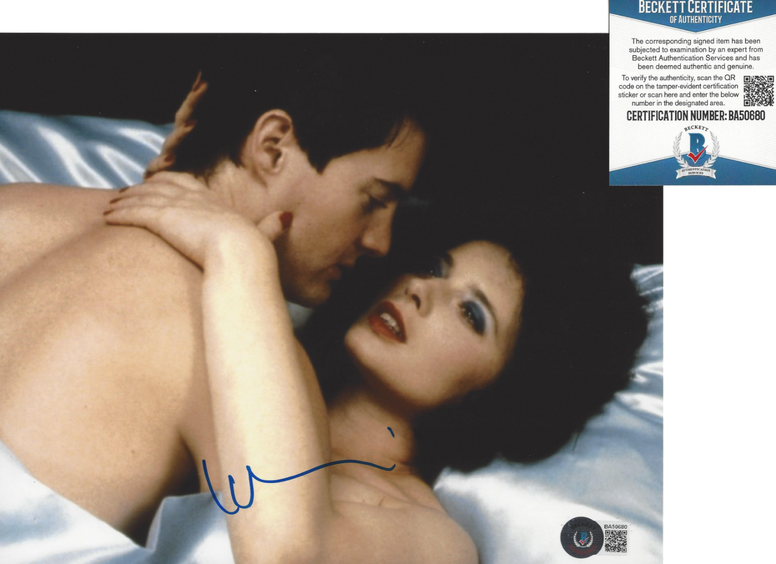 ISABELLA ROSSELLINI SIGNED 'BLUE VELVET' 8x10 MOVIE Photo Poster painting B BECKETT COA BAS