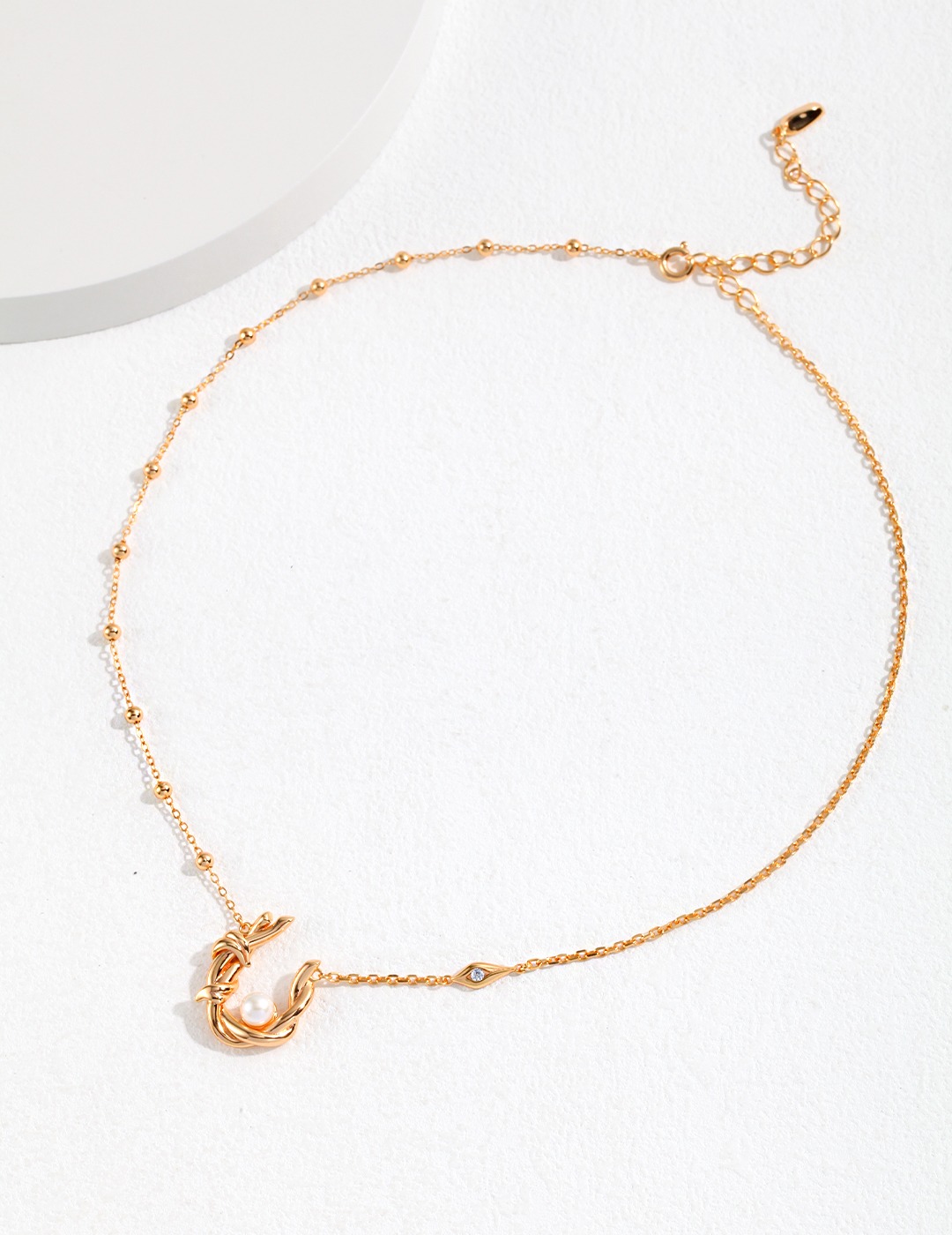 Willow Branch Pearl Necklace 