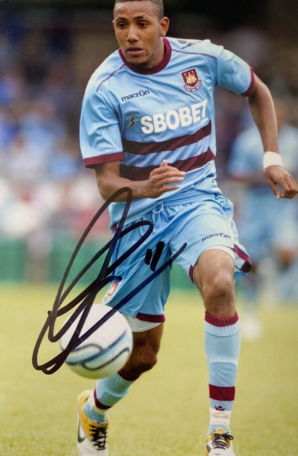 Cristian Montano Genuine Hand Signed West Ham United 6X4 Photo Poster painting 2