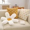 Daisy Floral Embroidery Home Living Creative Cushion Pillow Cover