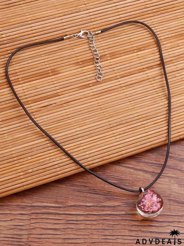 Dried Flower Decor Round Pendant Necklace