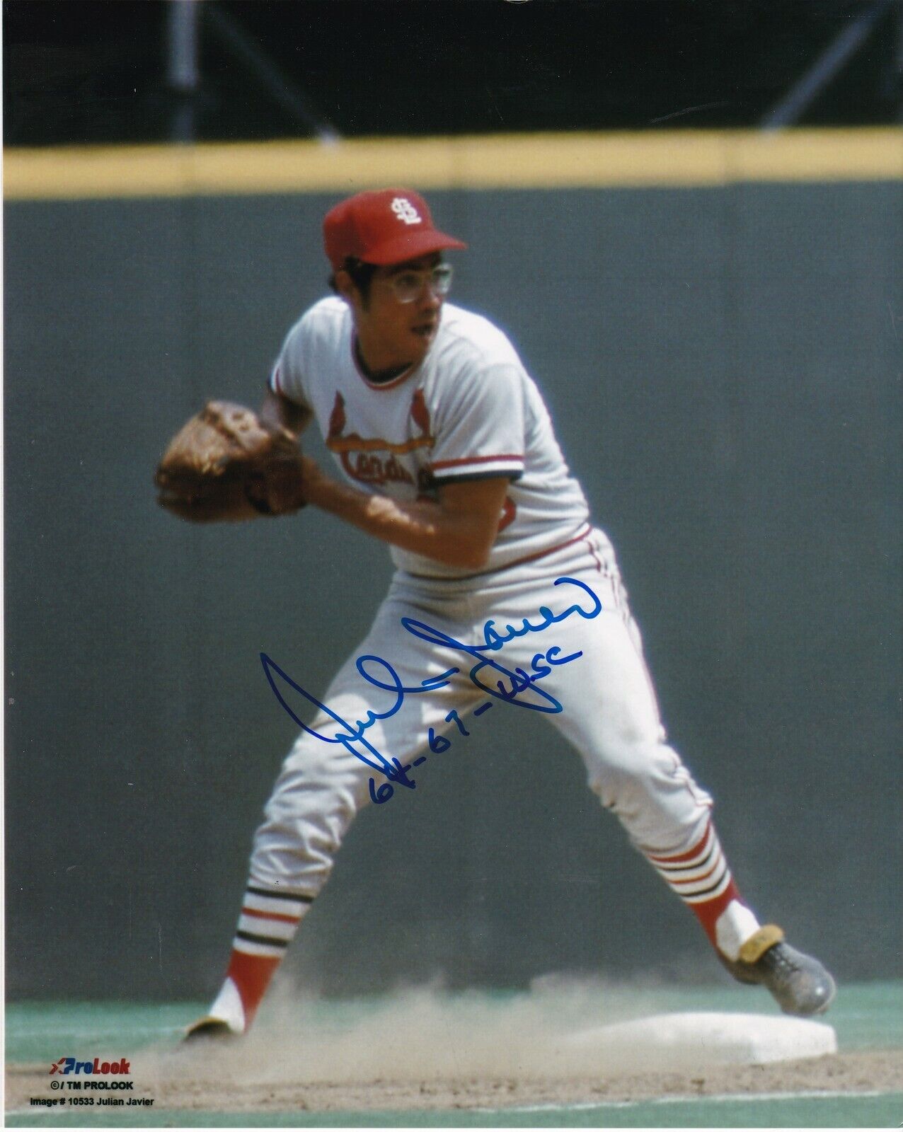 JULIAN JAVIER ST. LOUIS CARDINALS 64,67 WS CHAMPS ACTION SIGNED 8x10