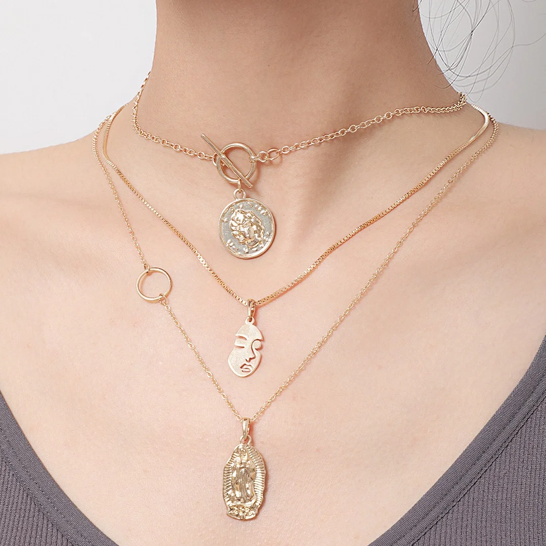   Creative shell pendant hollow carved three-layer necklace  - Neojana