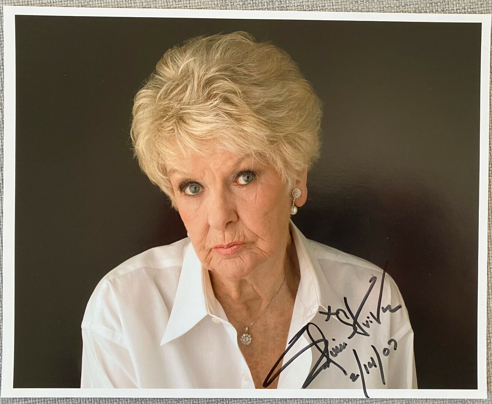 Broadway Legend Elaine Stritch Signed In-Person 8x10 Color Photo Poster painting - Authentic