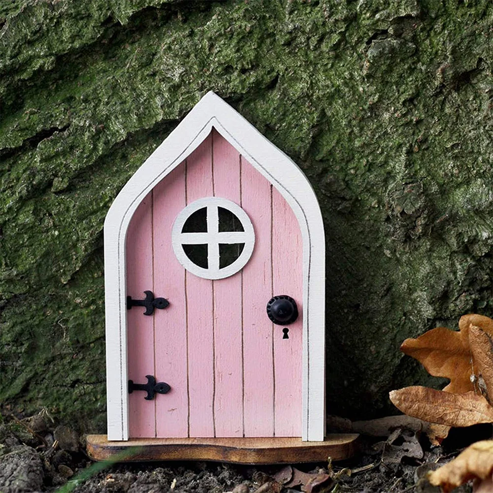 Wooden Miniature Fairy Dwarf Window Door Tree Yard Gnome Sculpture (B)