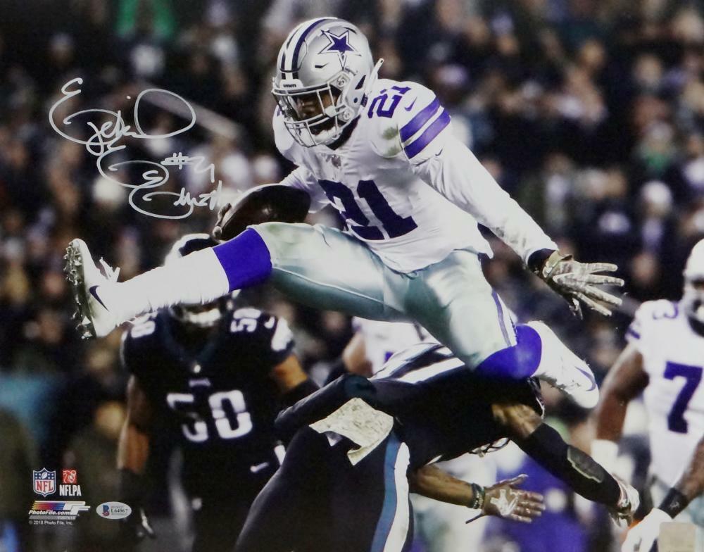 Ezekiel Elliott Signed Cowboys 16x20 PF Photo Poster painting Jumping Side View- Beckett Auth *W