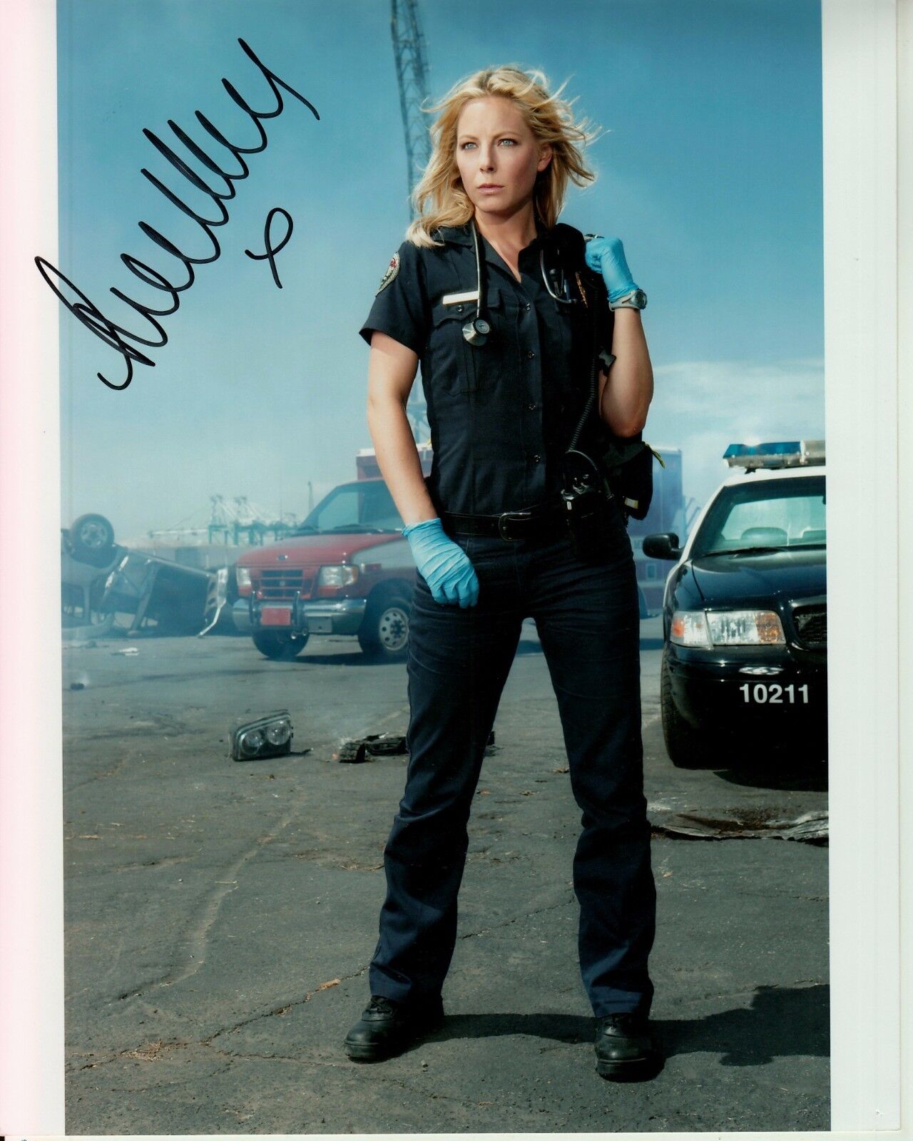 ANASTASIA GRIFFITH hand-signed TRAUMA 8x10 uacc rd coa PARAMEDIC CLOSEUP proof