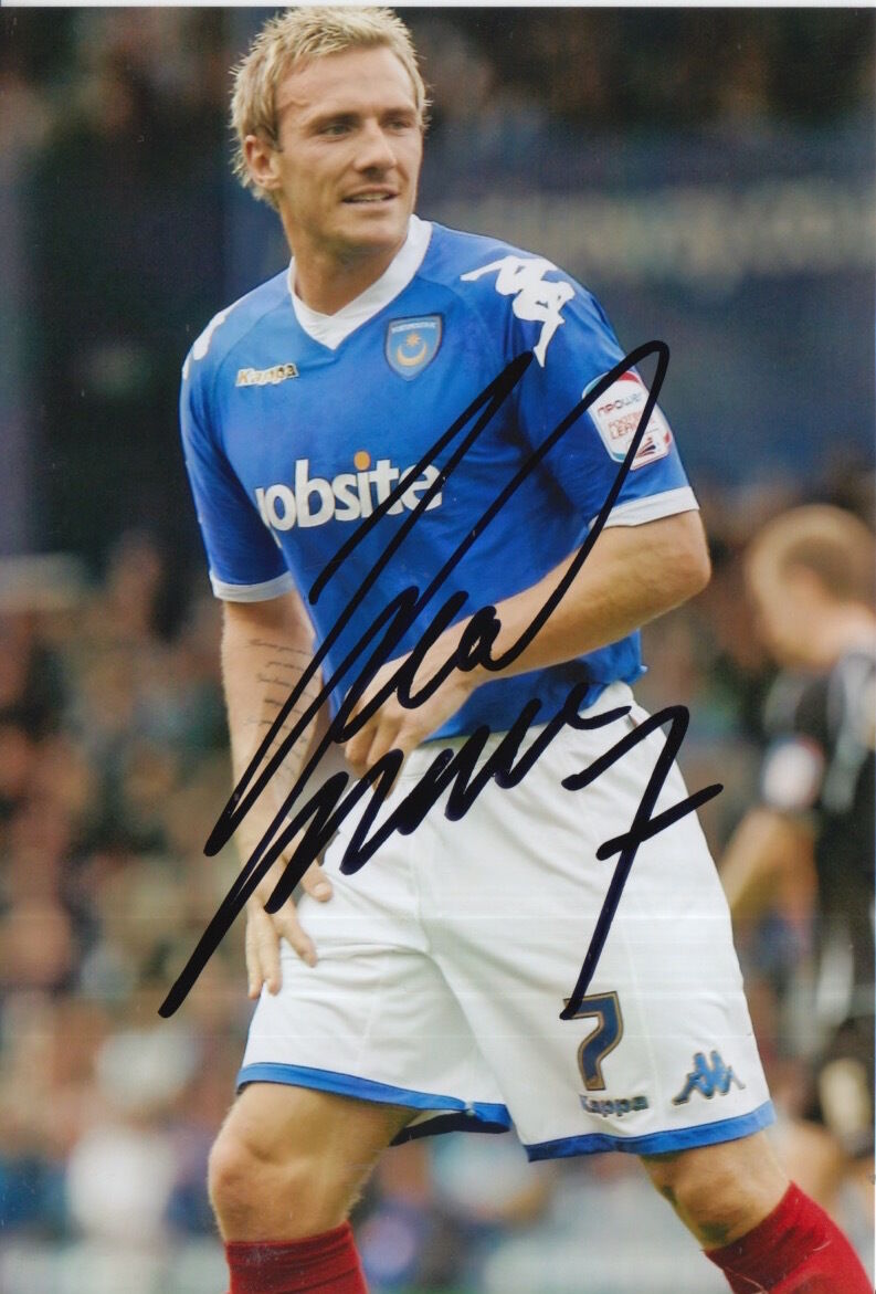 PORTSMOUTH HAND SIGNED LIAM LAWRENCE 6X4 Photo Poster painting 13.