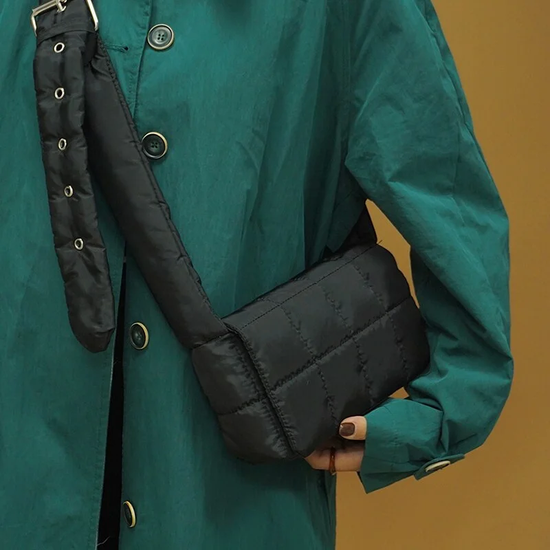 էѧӧܧ Brand Quilted Plaid Satchel Shoulder Bags for Women 2021 Hit Winter Crossbody Handbags and Purses Designer Luxury