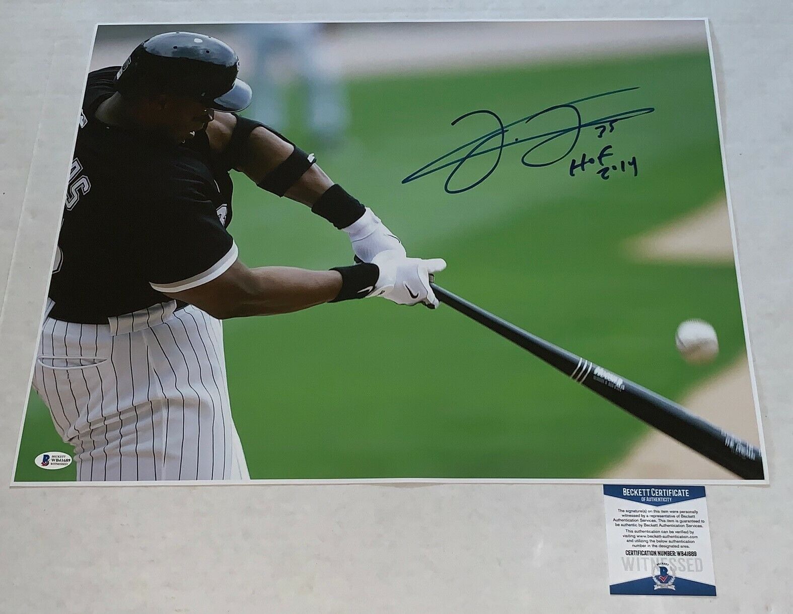 Frank Thomas signed Chicago White Sox 16x20 Photo Poster painting HOF Inscrip. Beckett Witnessed