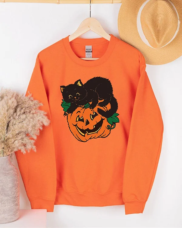 Pumpkin and Black Cat Halloween Vintage Costume Sweatshirt