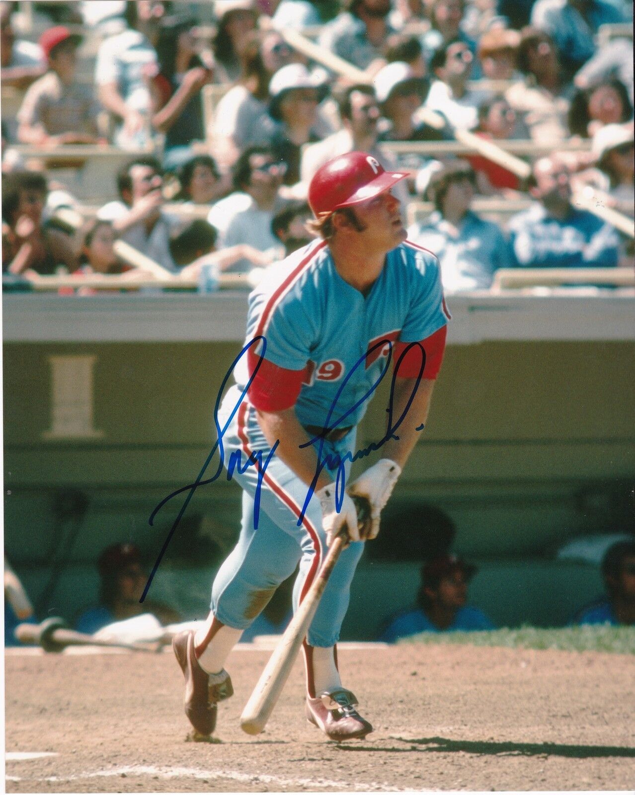 GREG LUZINSKI PHILADELPHIA PHILLIES ACTION SIGNED 8x10