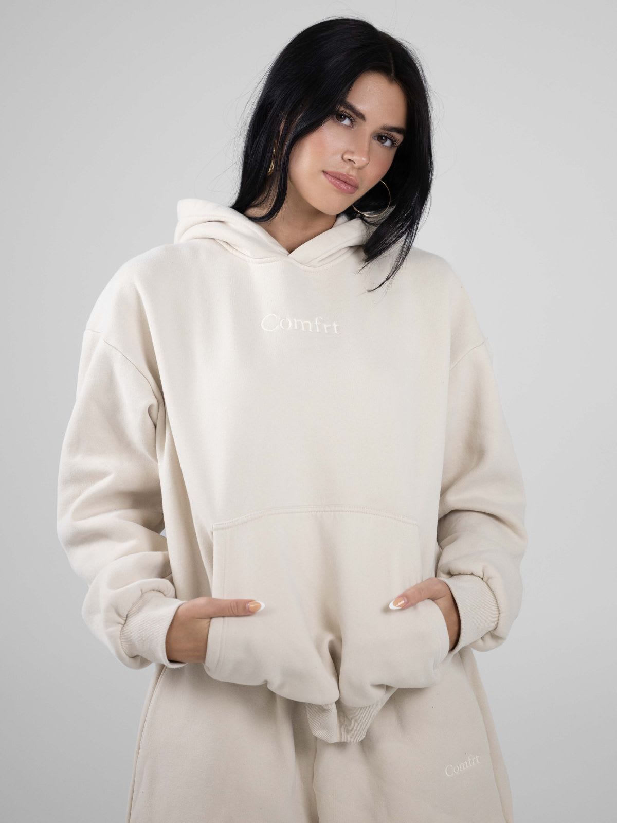 Comfrt&trade; Oversized Hoodie &ndash; Cream Beige