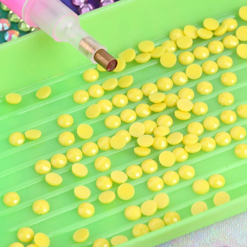 Round Drill Diamond Rhinestone(DMC 973)