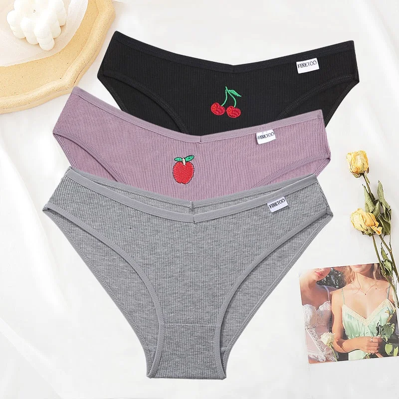 FINETOO 3PCS/Set Women Cotton Embroidery Fruit Panties Underwear V Waist Female M-XL Woman's Briefs Pantys Intimates Lingerie