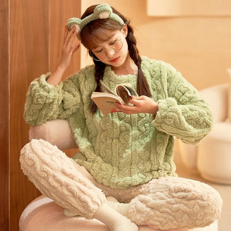 Cute Jacquard Home Plush Pajamas Set  - Modakawa modakawa