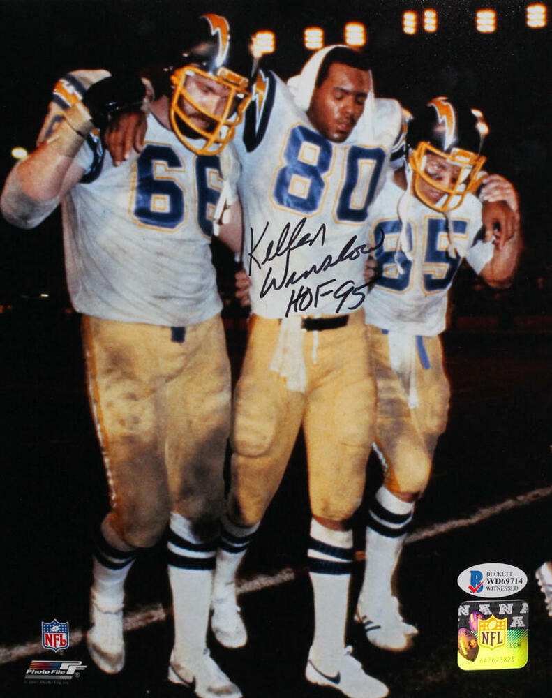 Kellen Winslow Signed Chargers 8x10 PF Photo Poster painting Helped off w/HOF - Beckett W Auth