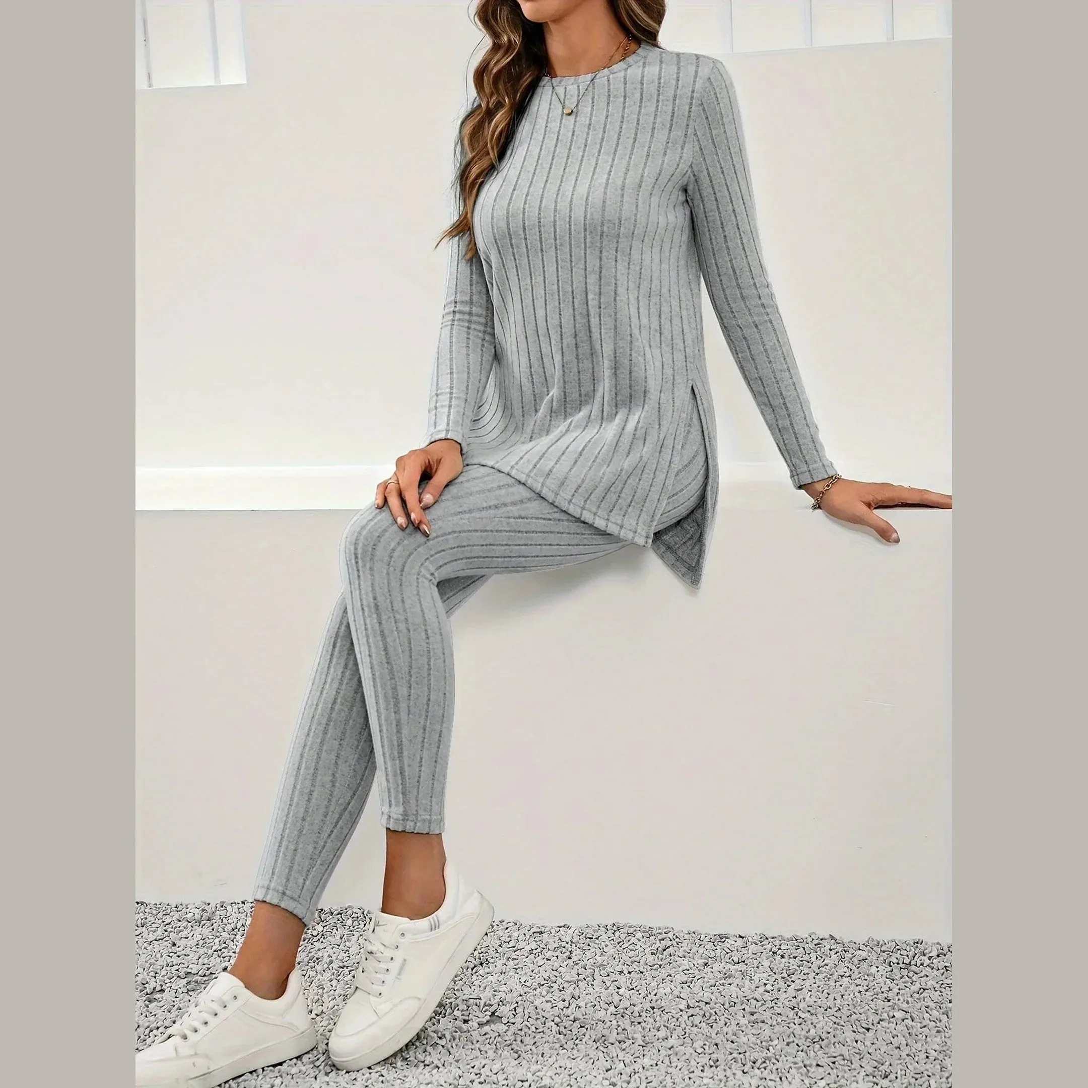 Women's Slim Stretch Trouser Suit &ndash; Tailored Office Wear
