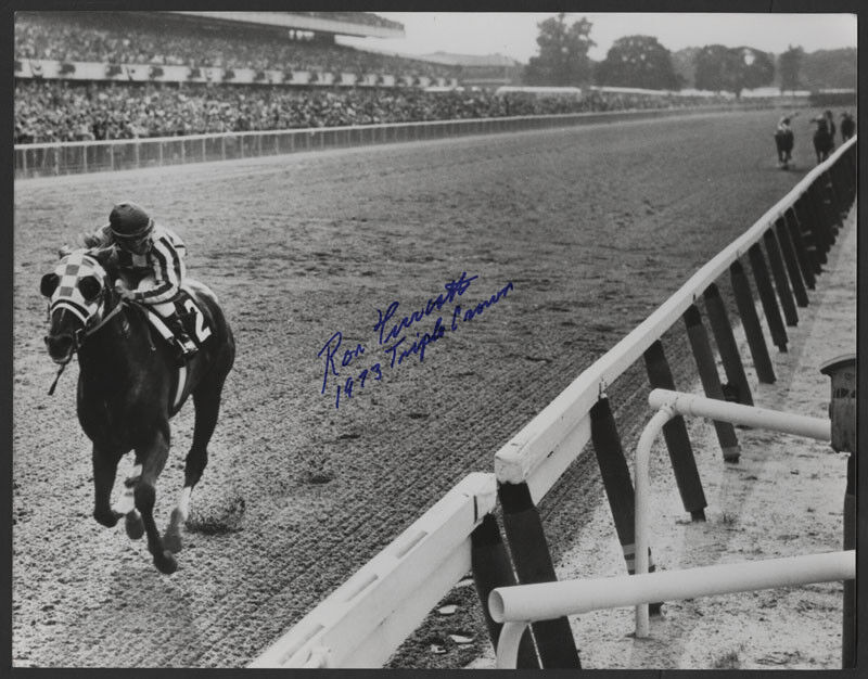 RON TURCOTTE Signed SECRETARIAT Photo Poster paintinggraph - Jockey 1973 Triple Crown preprint