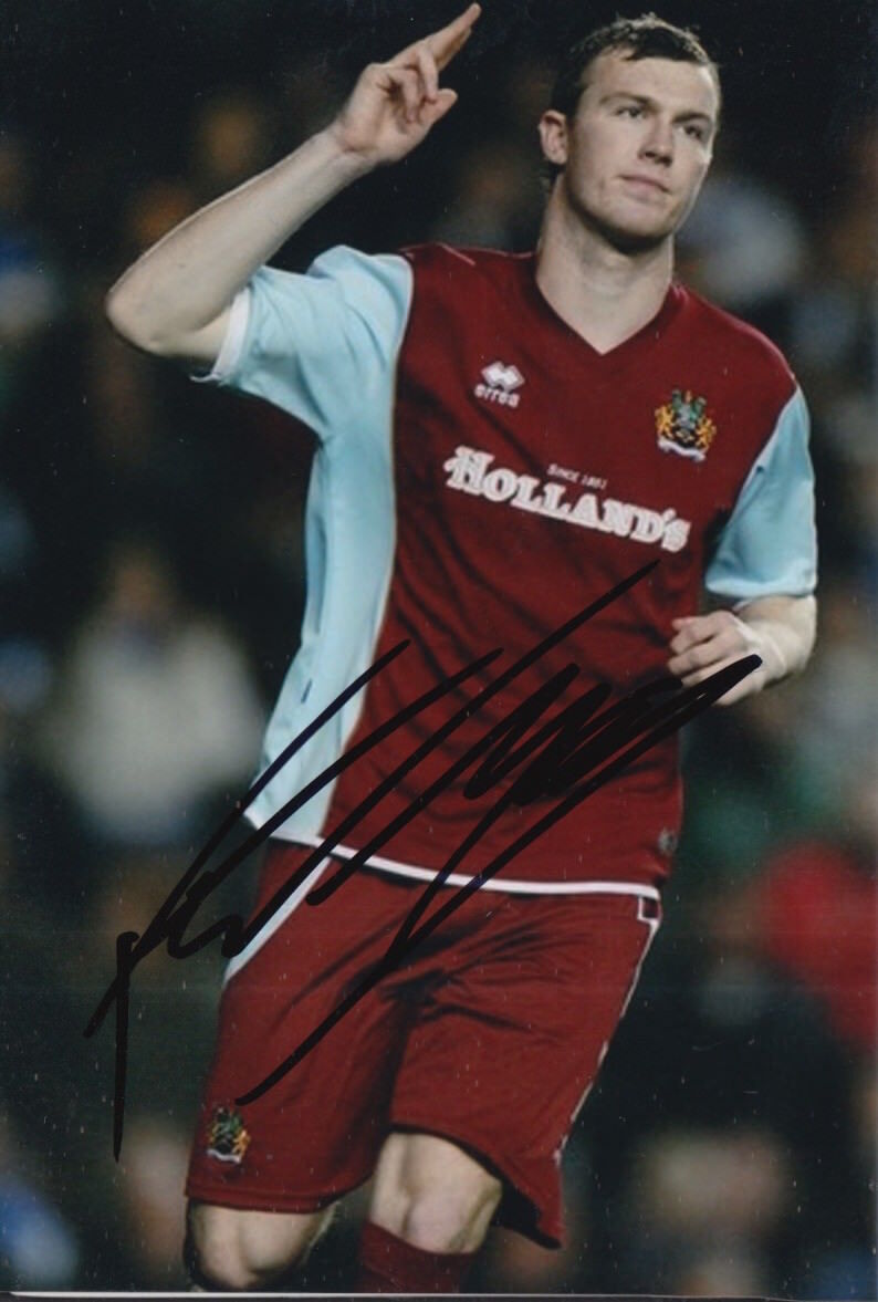 BURNLEY HAND SIGNED KEVIN MCDONALD 6X4 Photo Poster painting.