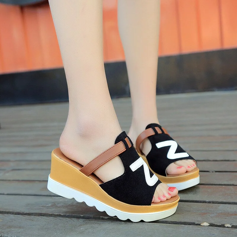 2021 Summer Slip On Women Wedges Sandals Platform Hip Hop Rock Fashion Open Toe Ladies Casual Shoes Comfortable Promotion Sale